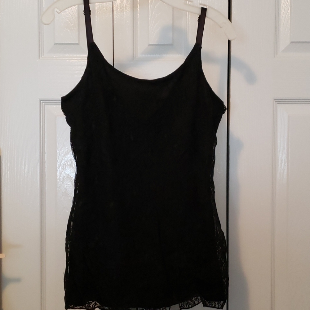 Black lace tank
